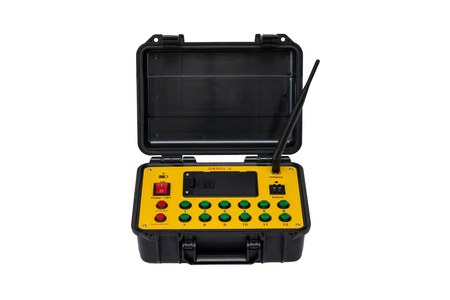 System do zdalnego odpalania fajerwerków - 24 kanałowy DBR01-X4-24
